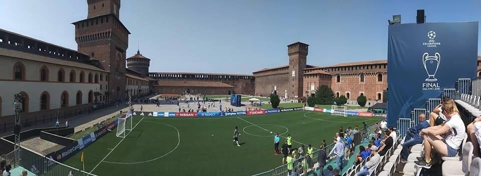 Al Castello Sforzesco incontro di calcio Non vedenti